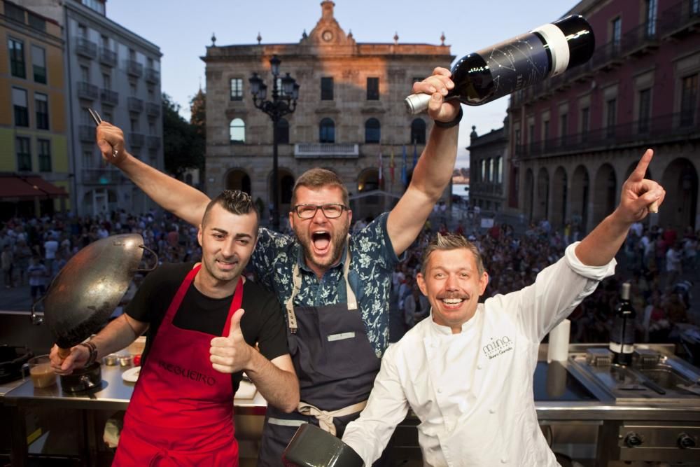 La Plaza Mayor se llena de olores y sabores atlánticos