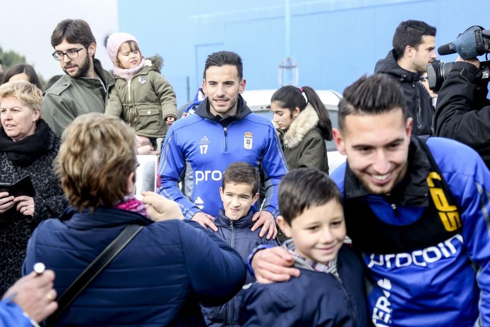 Entrenamiento a puerta abierta del Real Oviedo