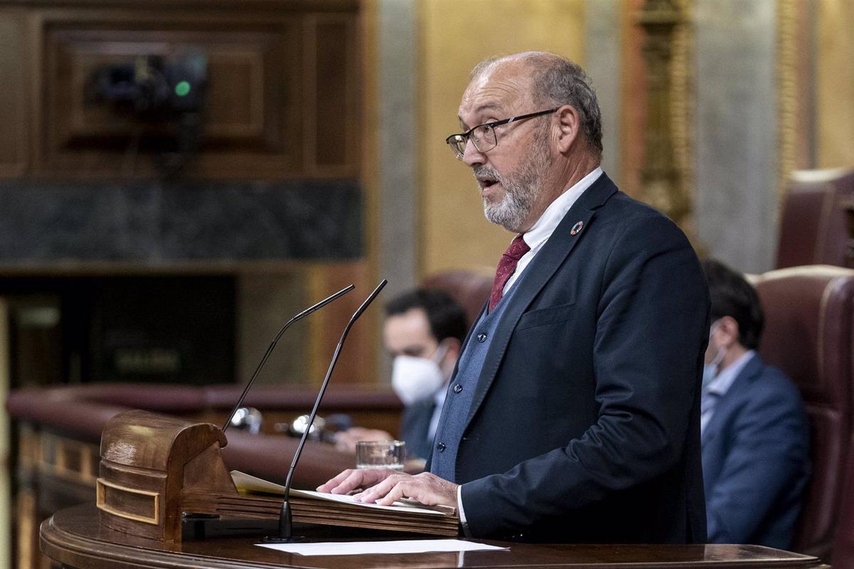 El diputado del PSOE Juan Bernardo Fuentes.