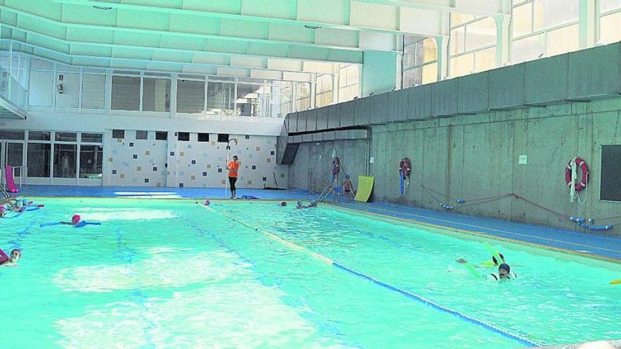 Piscina climatizada del Colegio Peñamayor.