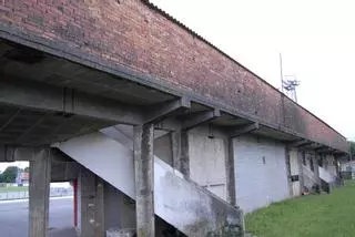 El Concello de Lalín acometerá reparaciones en el graderío del Manuel Anxo Cortizo