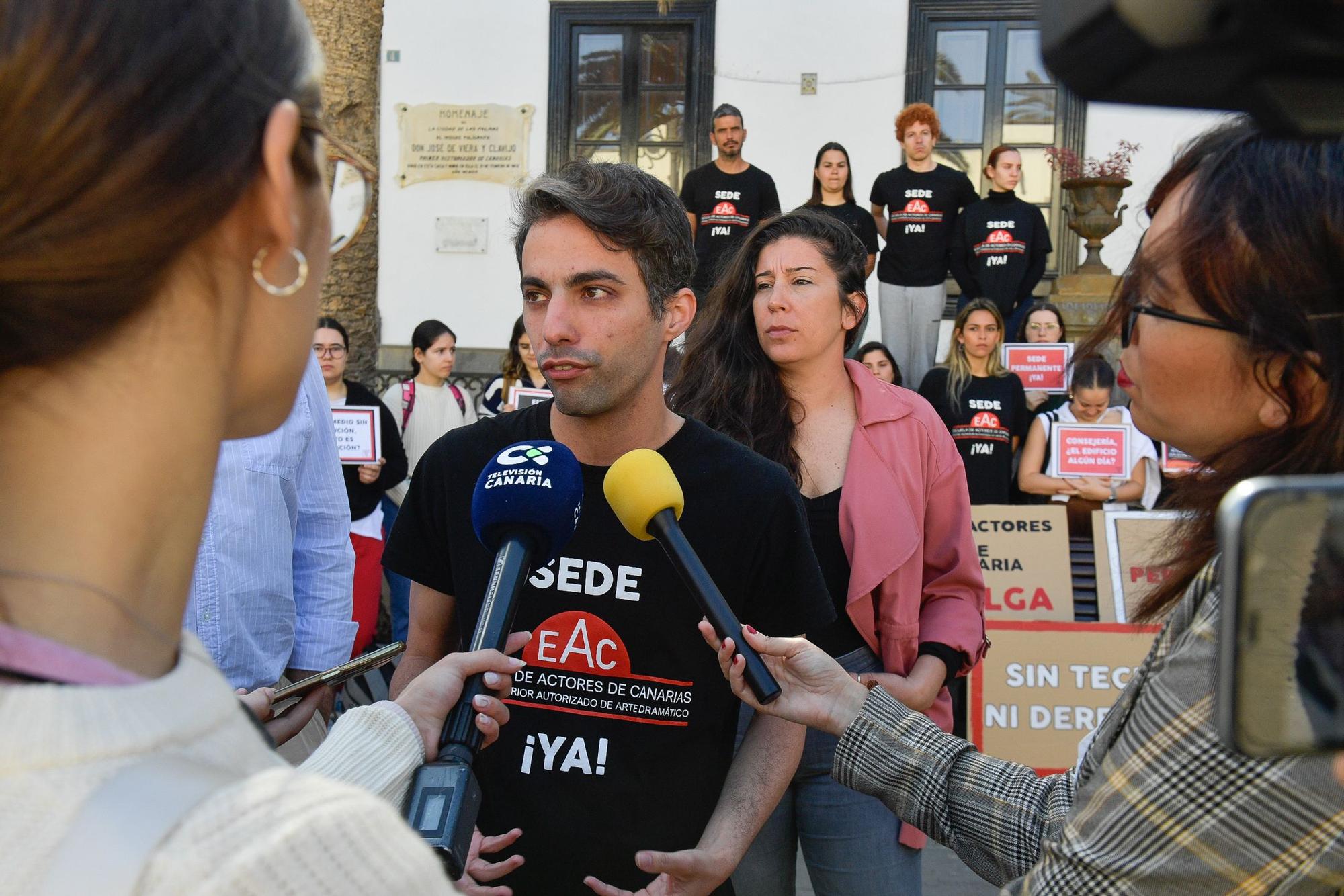 Nueva protesta de la Escuela de Actores de Canarias