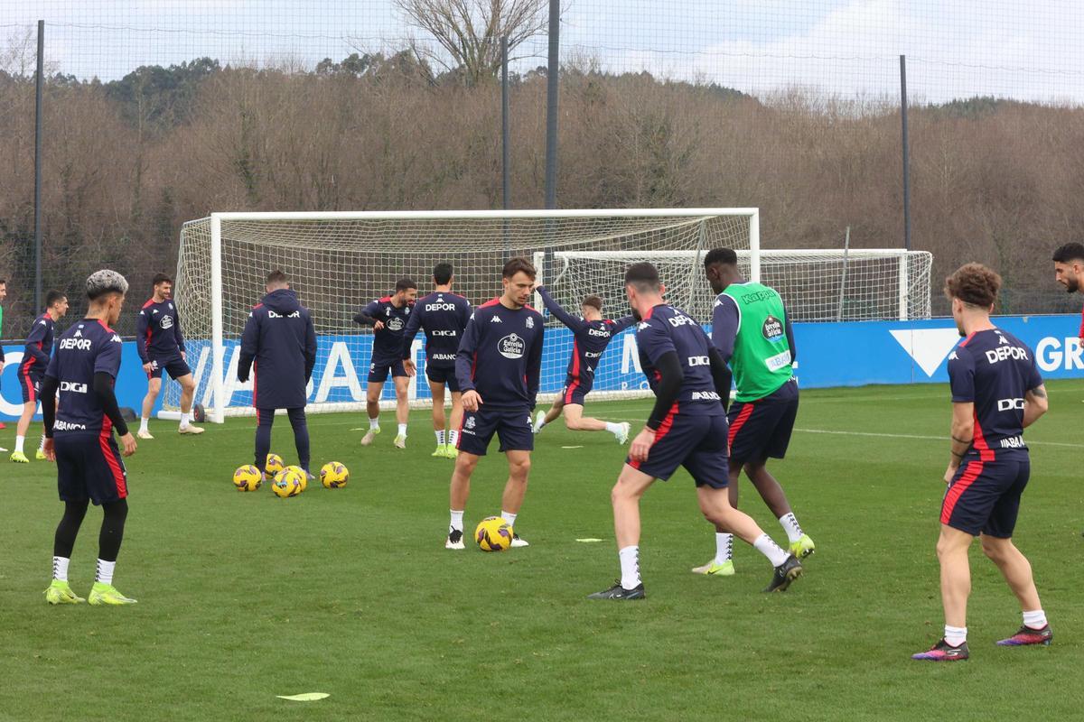 El Dépor prepara el partido contra el Eldense