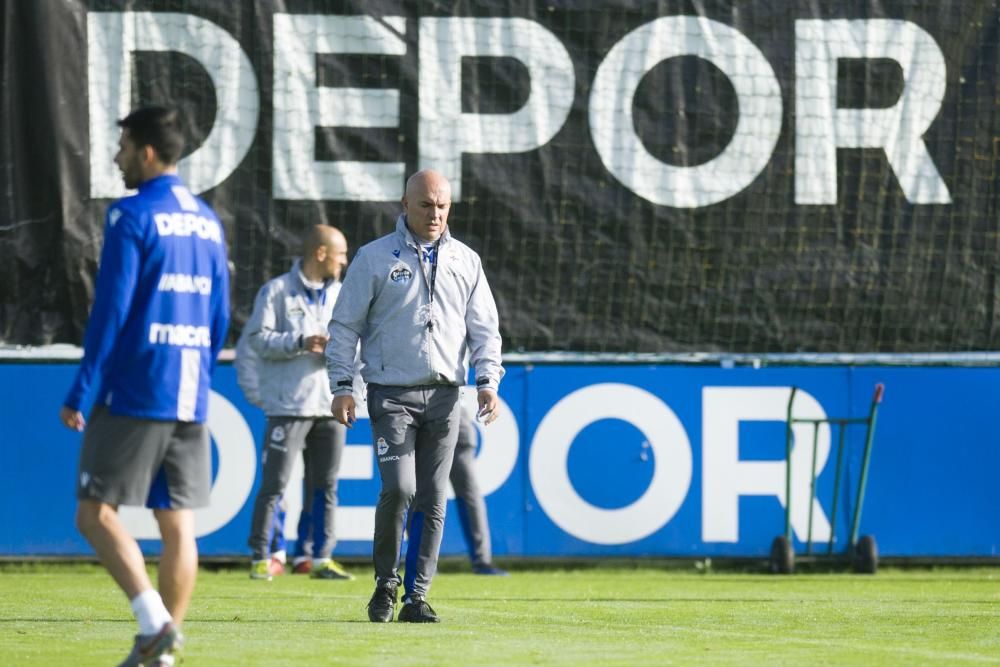 Luis César programó una sesión a puerta cerrada en las instalaciones de Abegondo.