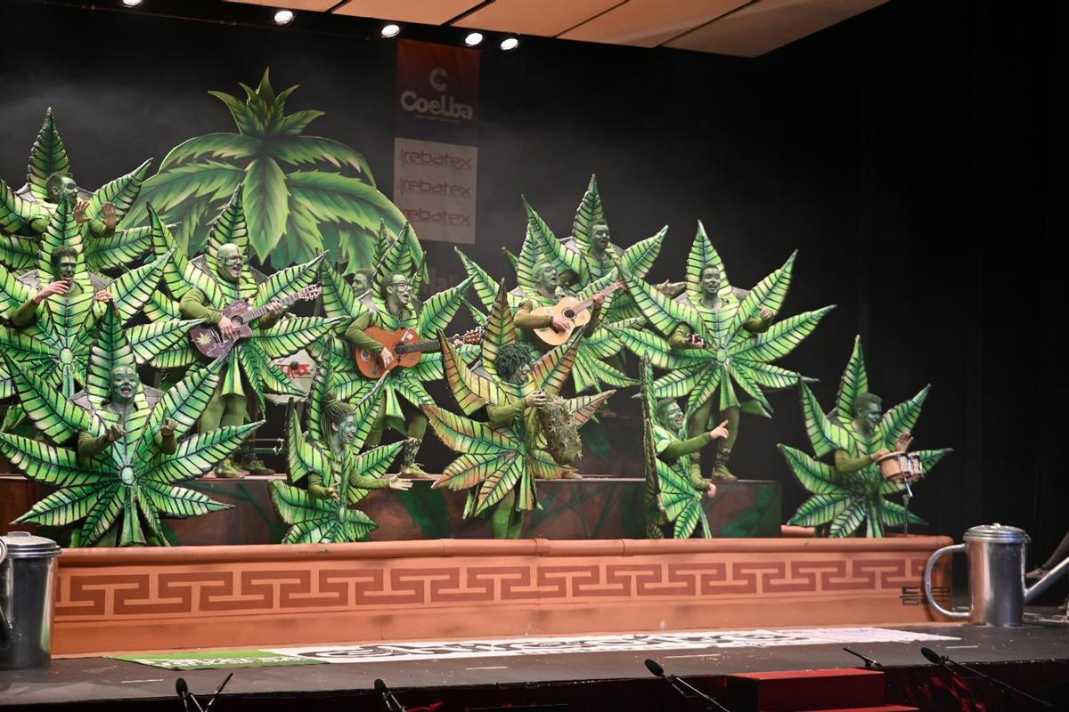 Los Rayanos en la primera semifinal del Comba 2026.