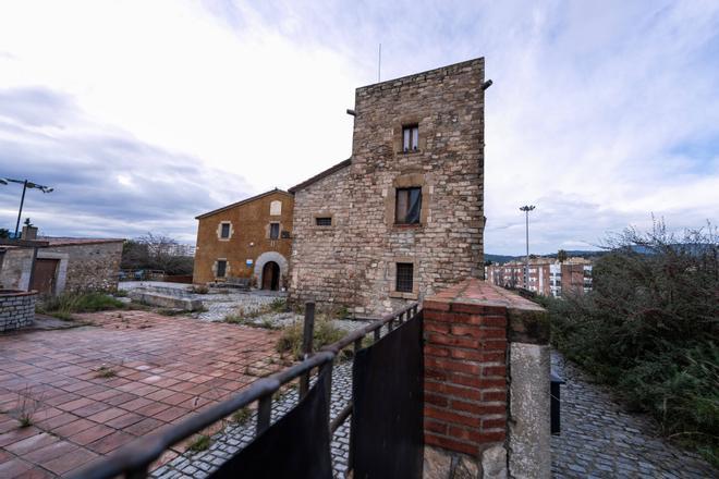 Albiol tiene empadronadas a 345 personas en el albergue para 'sintecho' de Badalona que cerró en 2024