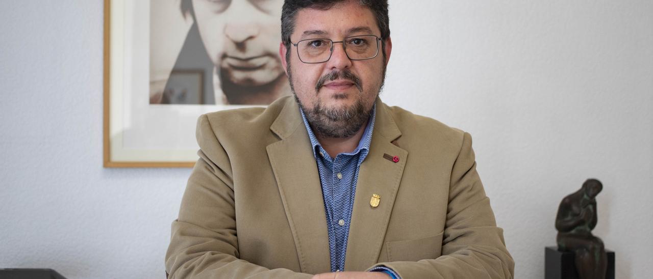 El alcalde de Bellreguard, Àlex Ruiz