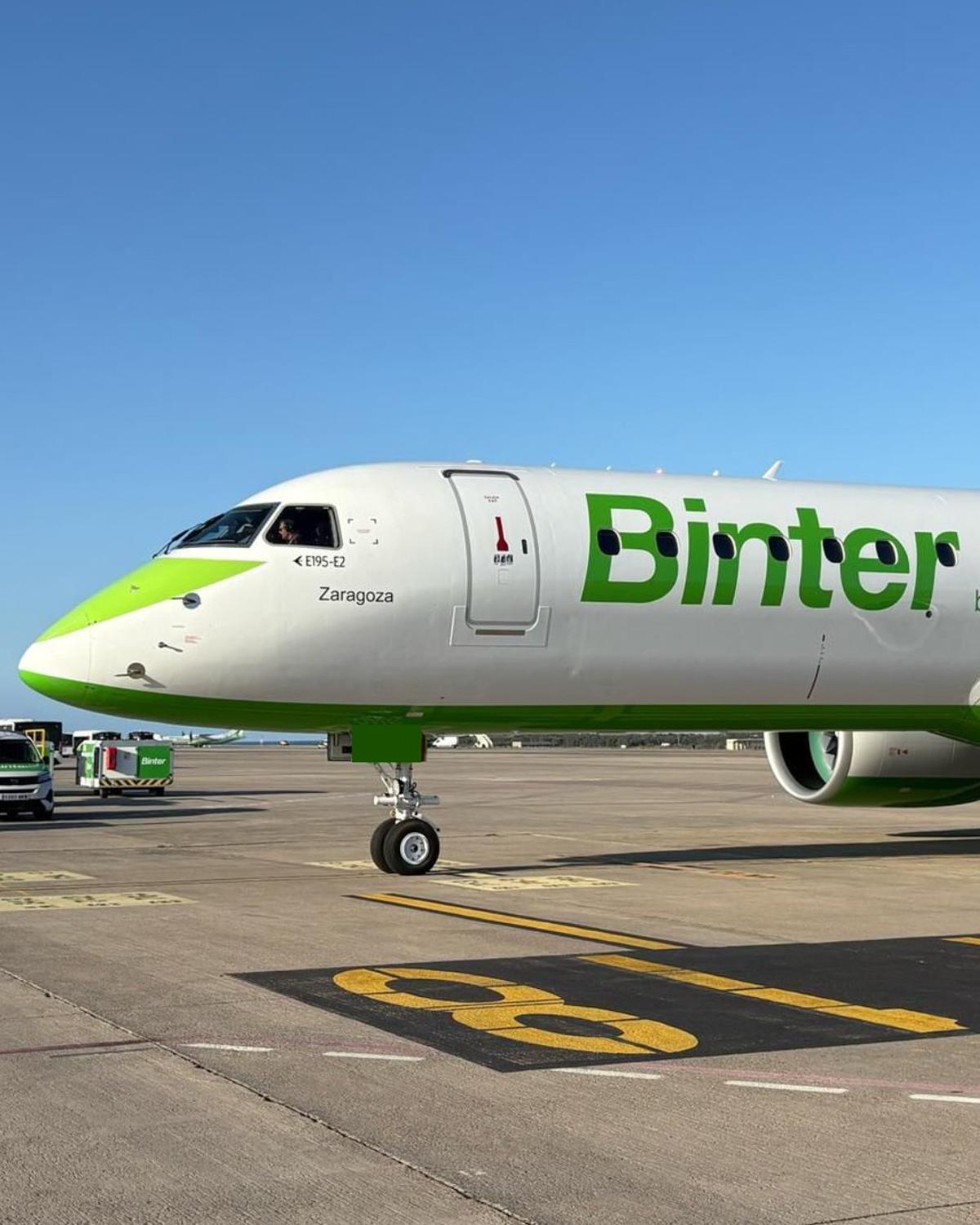 El avión de Binter que ha bautizado como 'Zaragoza'