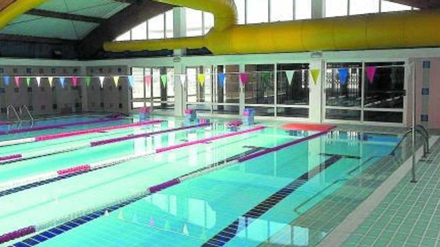 La Pobla hará un estudio de viabilidad previo paso para reabrir la piscina  cubierta - Levante-EMV