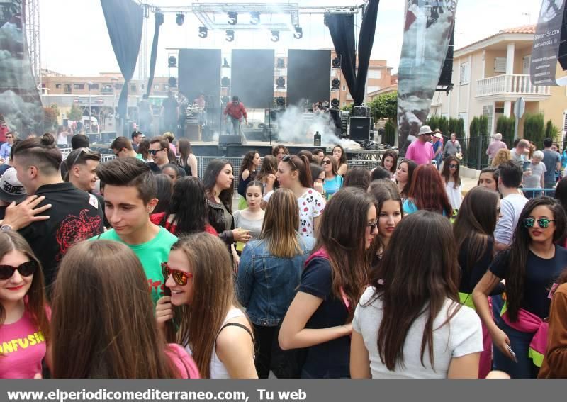 Nules se vuelca con la fiesta de las paellas