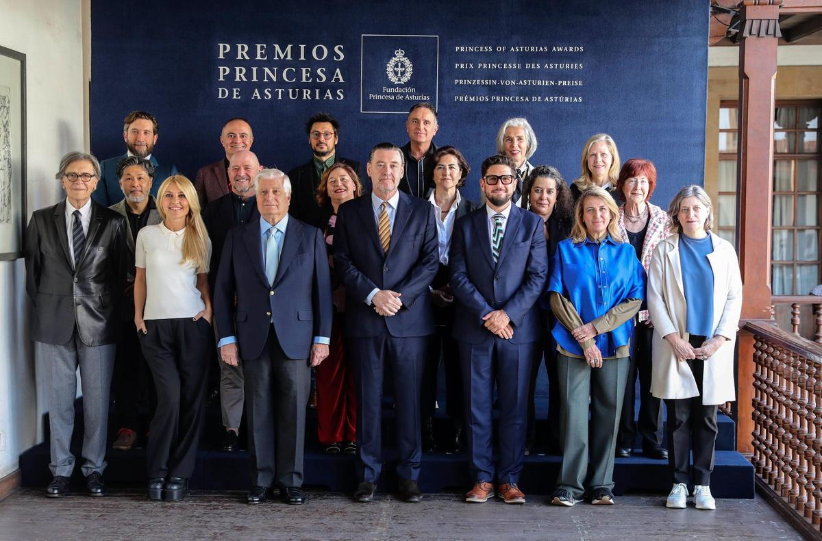 El jurado del premio de las Artes los "Princesa de Asturias" 2023 se ve las caras