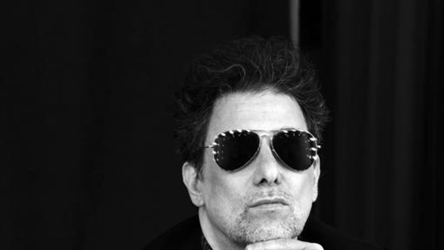 Andrés Calamaro: «Me defino como ácrata, socialista y reaccionario»