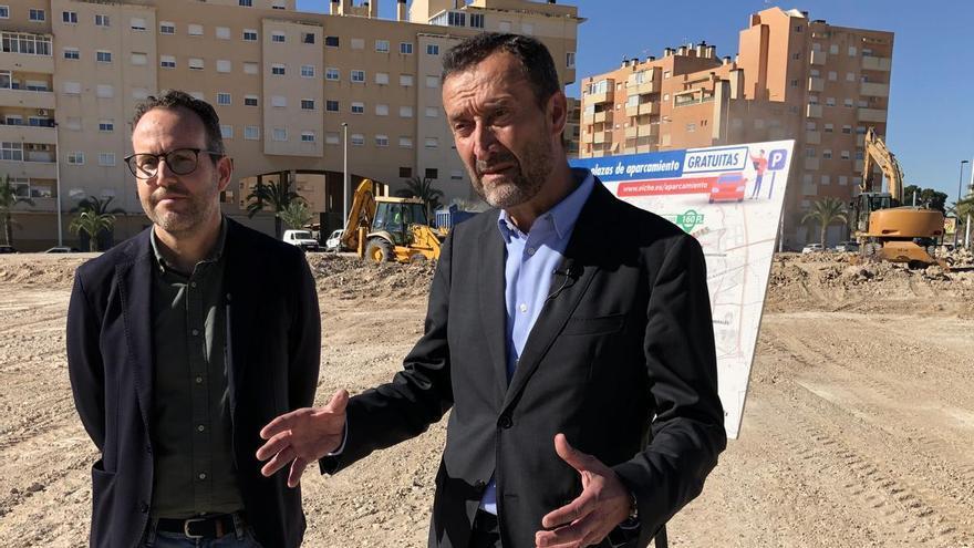 El alcalde de Elche anuncia otro millar de aparcamientos en la cuenta atrás electoral