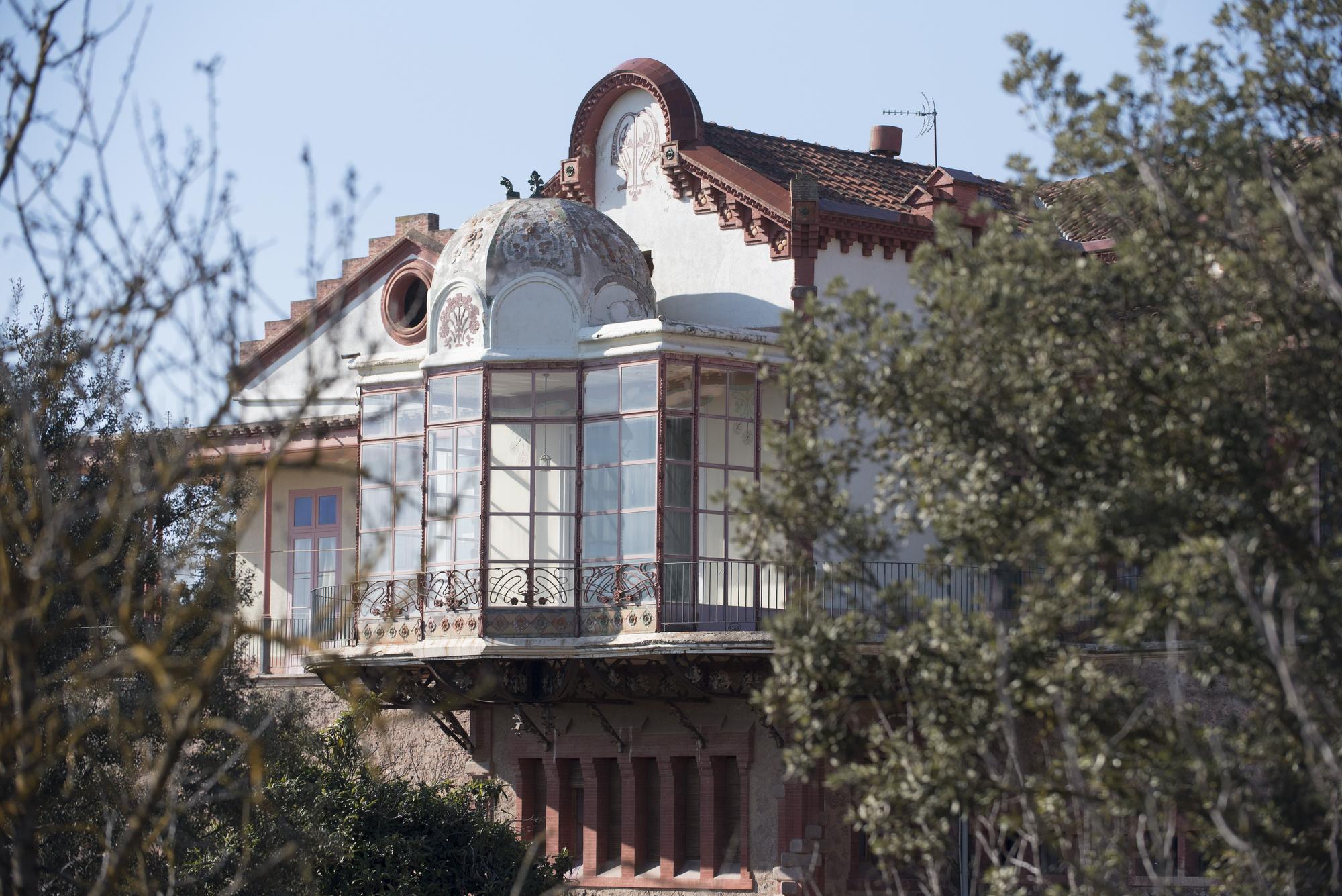 Així és la casa de La Morera de Manresa per fora