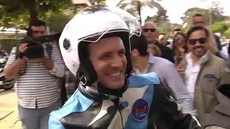 Casado se sube a una moto por el proyecto &#039;Jerez Capital del Motociclismo&#039;