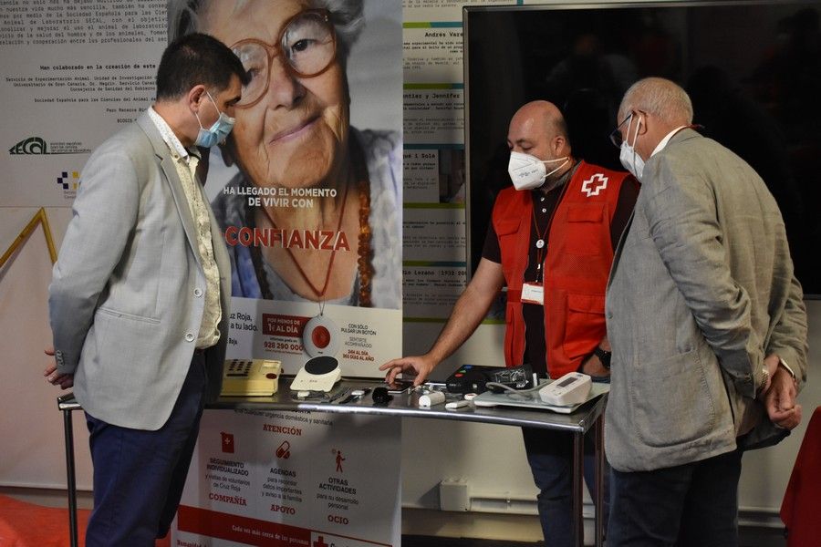 Exposición de Cruz Roja en el Museo Elder