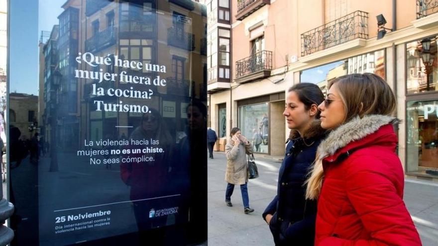 Polémica por una campaña en Zamora que usa chistes machistas