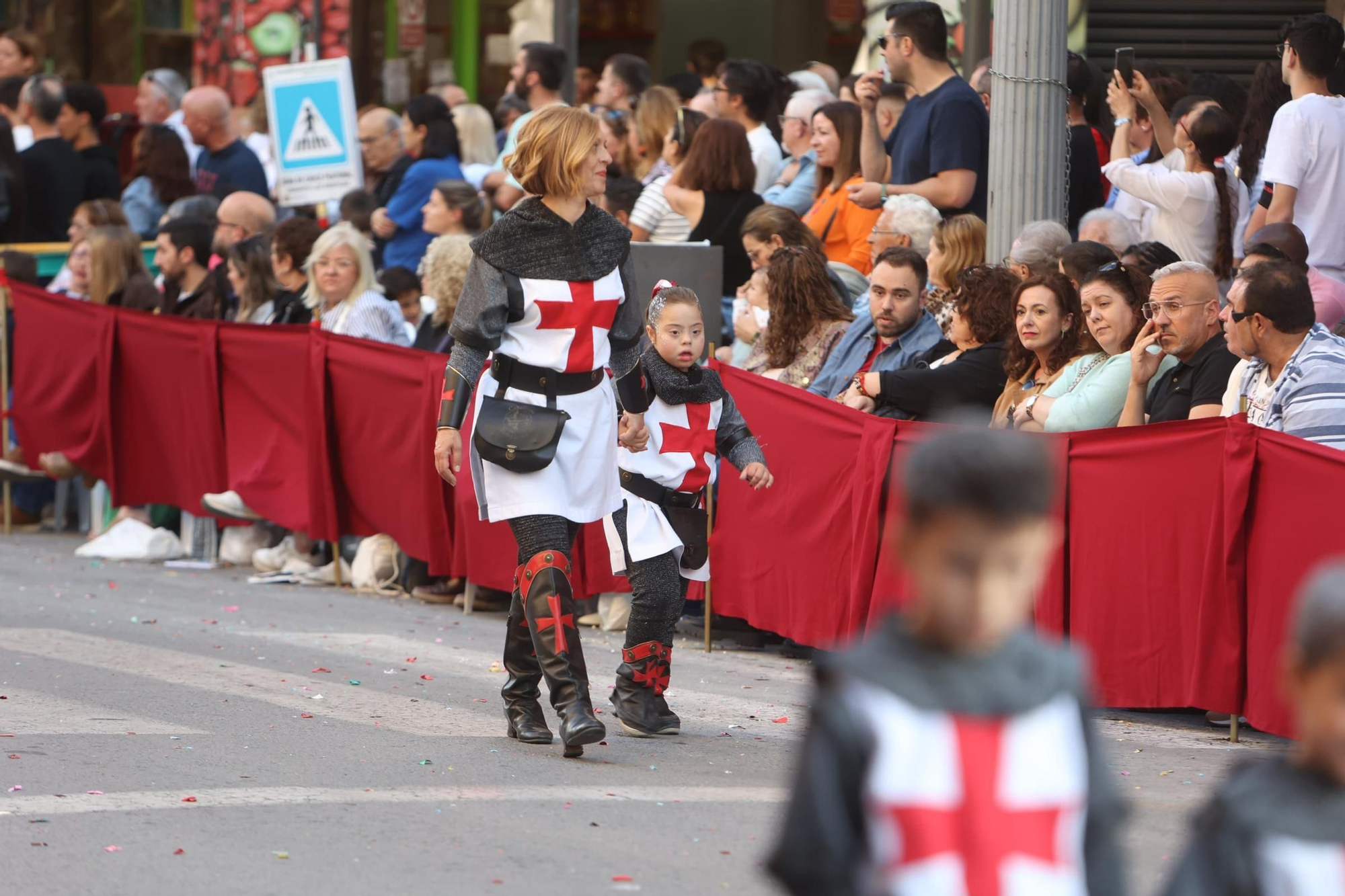 La entrada cristiana en los Moros y Cristianos de San Vicente, en imágenes