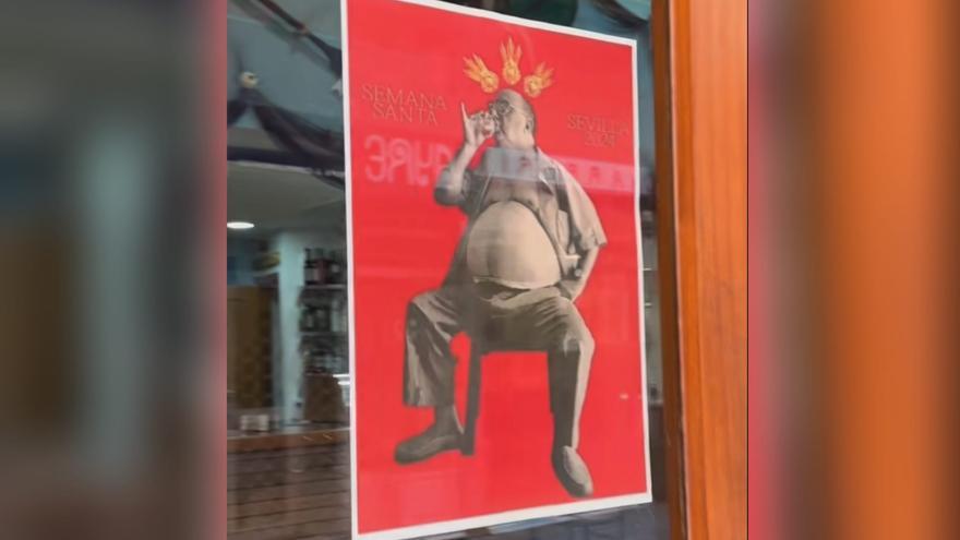 &quot;Así es Sevilla&quot;: el divertido cartel de un bar que parodia al de Semana Santa