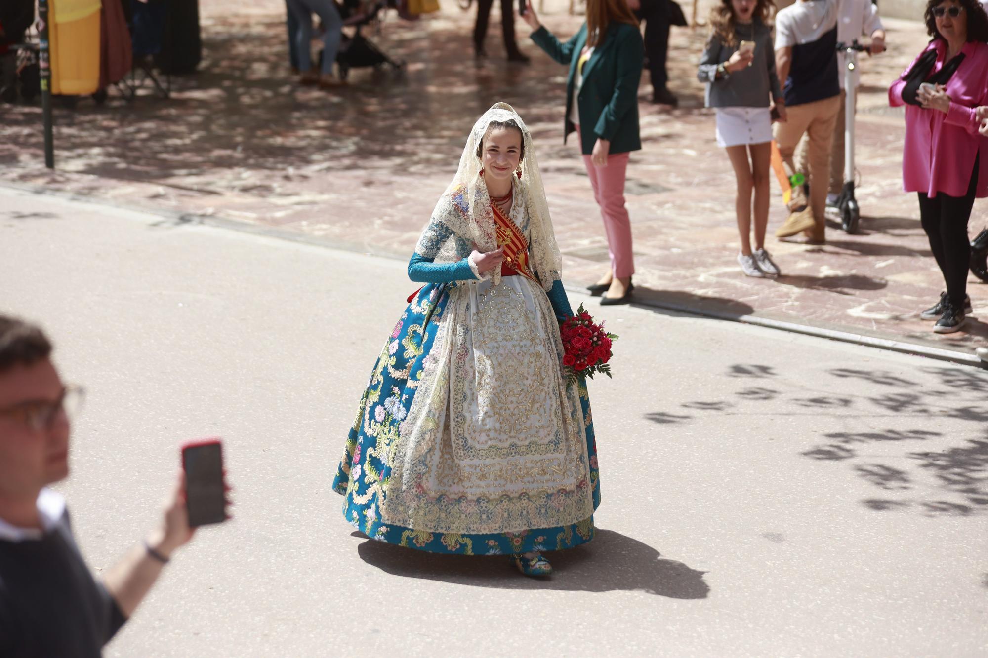 Caras ilustres de las Fallas en la Ofrenda a San Vicente