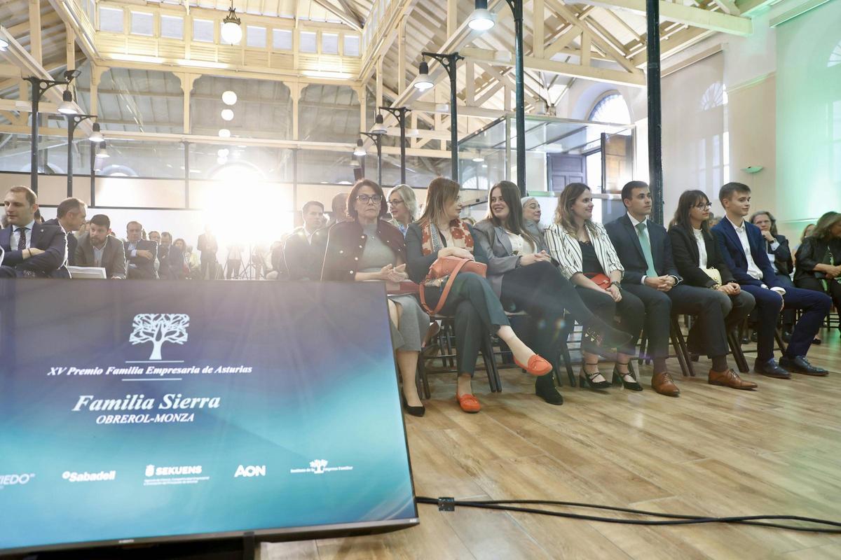 Entrega del XV Premio Familia Empresaria de Asturias, en imágenes