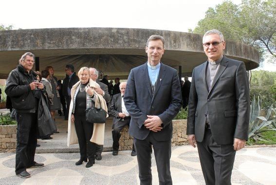 Der neue Pfarrer Andreas Falow ist am Sonntag (19.2.) offiziell in sein Amt eingeführt worden.