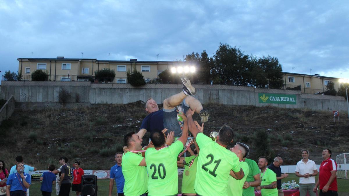 Concluye el torneo de fútbol 7 en Puebla de Sanabria