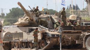 Israeli army near the Gaza border