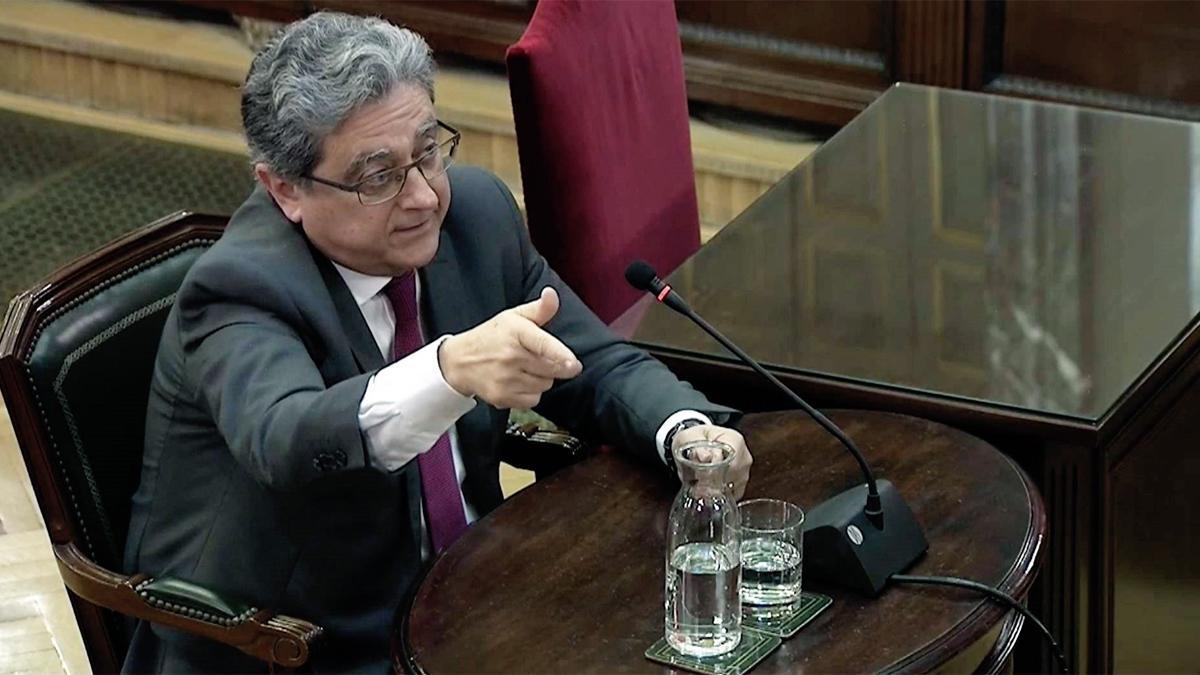 Millo asegura que Junqueras no era partidario "de ir tan deprisa" con el 'procés' y que Puigdemont fue quien le dijo que no podía dar marcha atrás