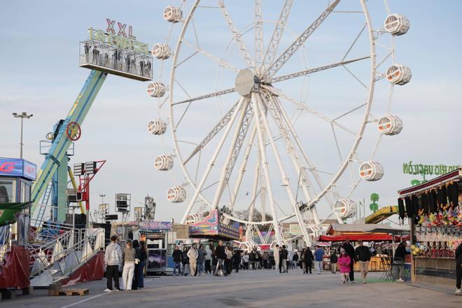 Abre la Fira del Ram 2026 con 67 atracciones y mayor oferta gastronómica