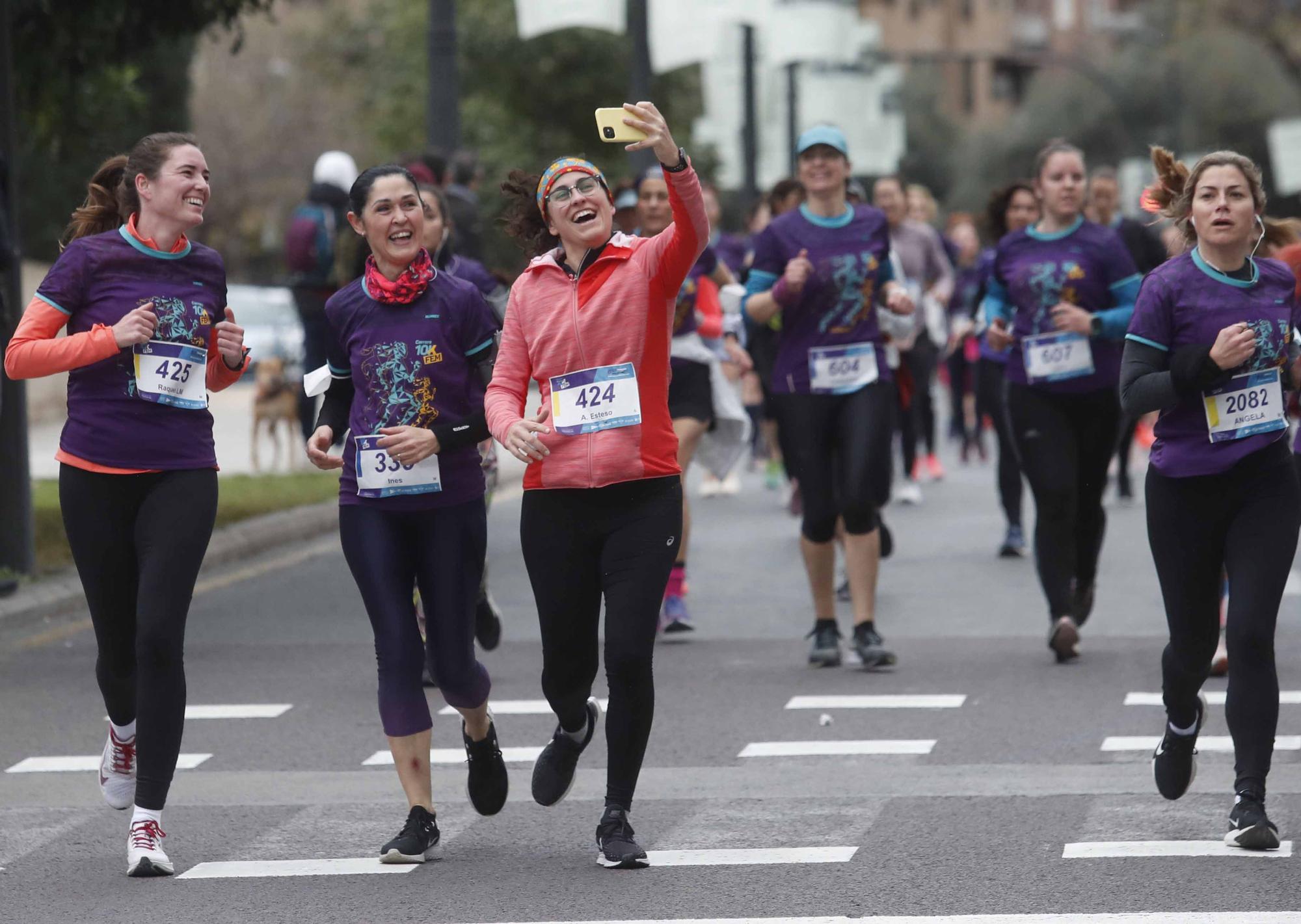 Búscate en la 10 k del Día de la Mujer