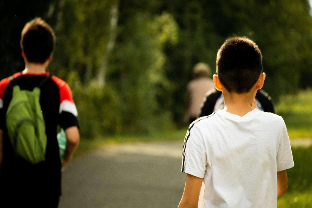 Los niños son más vulnerables a la contaminación atmosférica urbana.