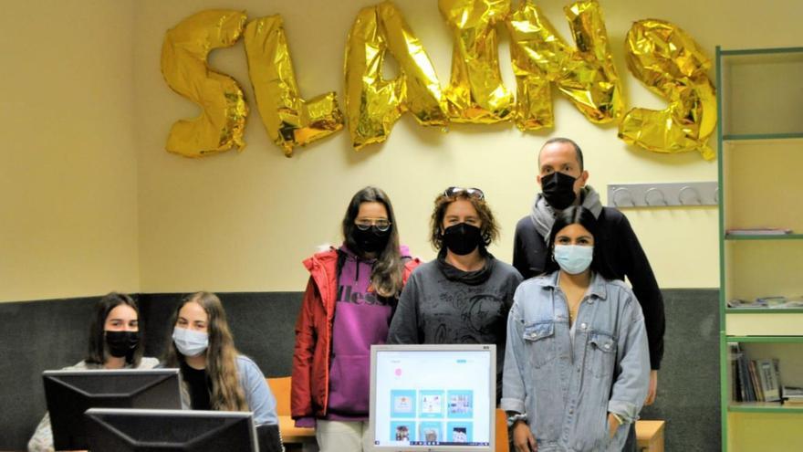 “Slains”, el escaparate de Piloña que se ve en el Oviedo Antiguo