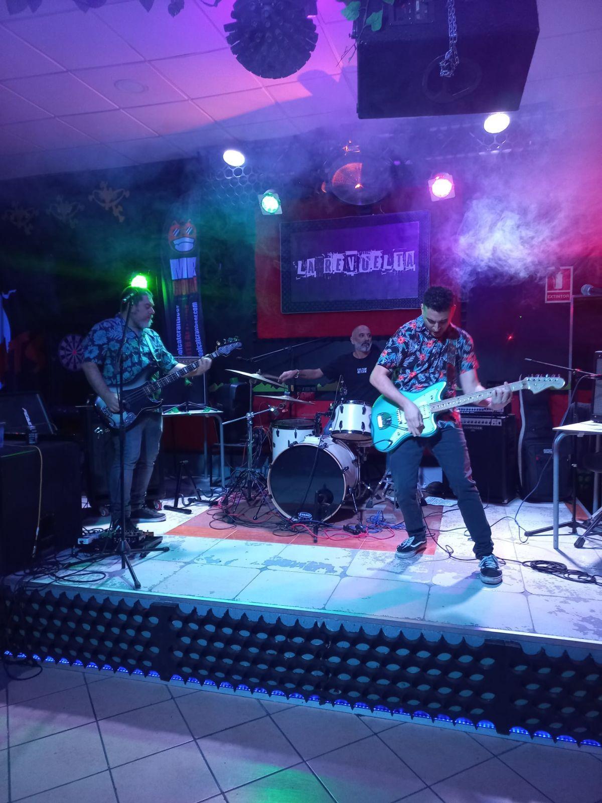 Los Turanga, durante una actuación el pasado año en La Revuelta.