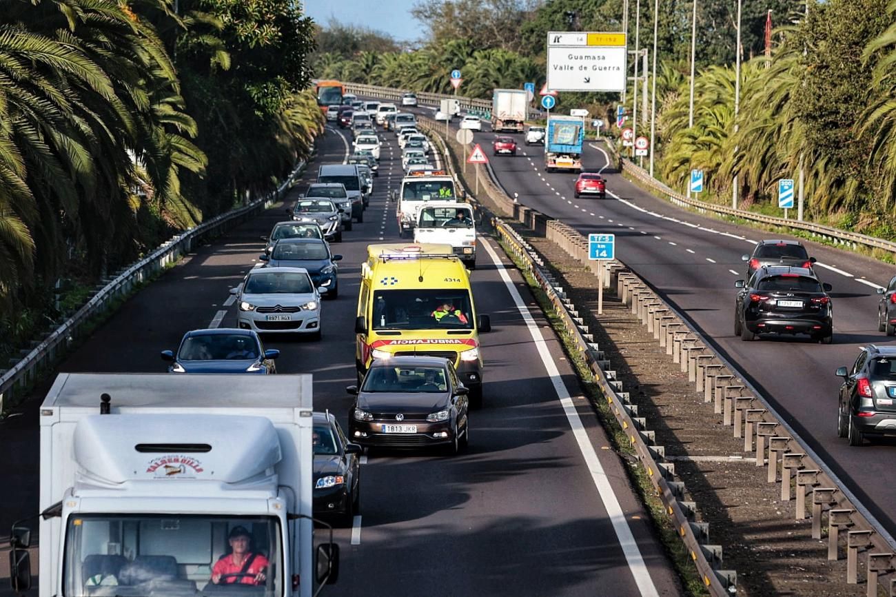 Colas en la autopista del Norte