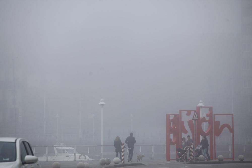 Niebla en Gijón