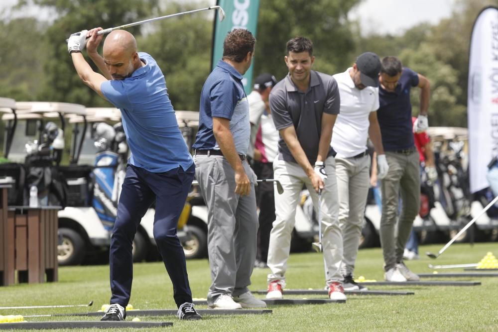 Guardiola i altres exfutbolistes disputen el torneig de golf a Caldes de Malavella
