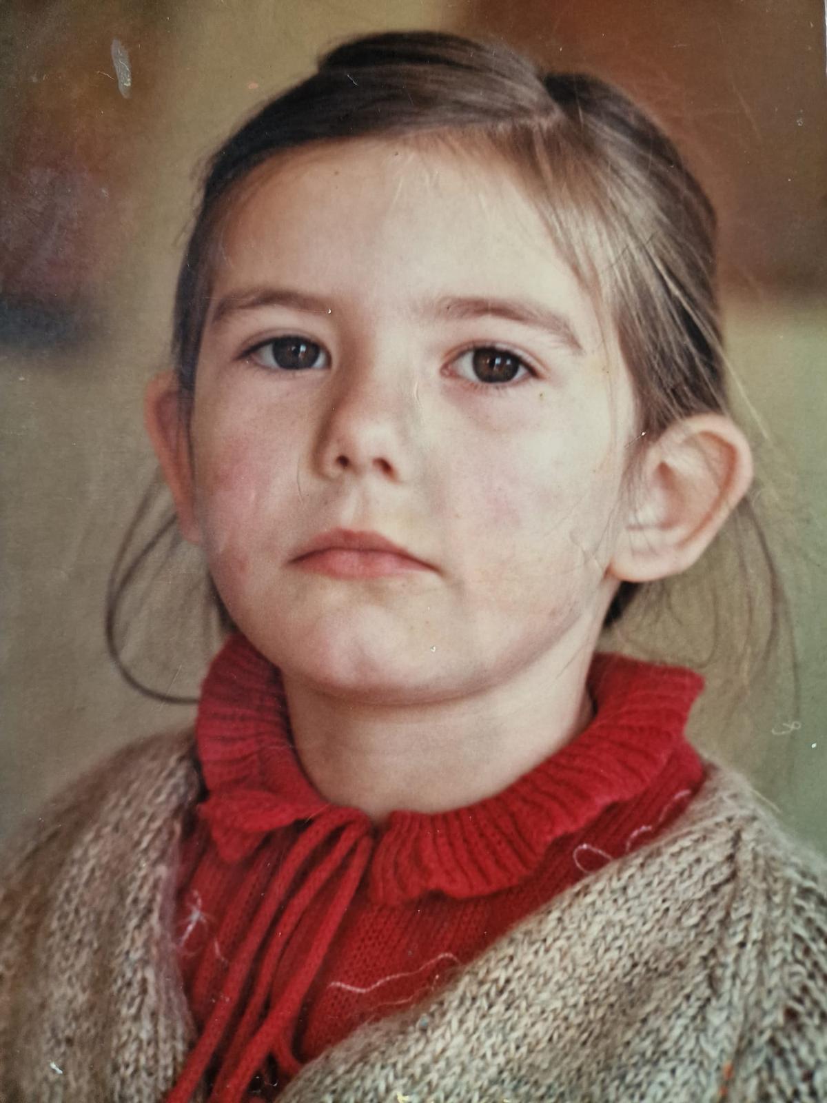 La escritora, cuando era niña, en Vigo.
