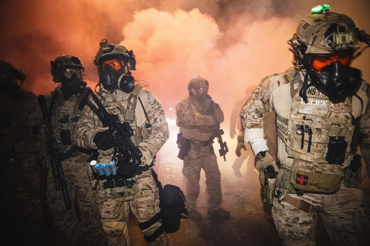 D’escanejar els teus ulls a rastrejar la teva ubicació: així funciona l’aparell de vigilància d’ICE per espiar immigrants i manifestants