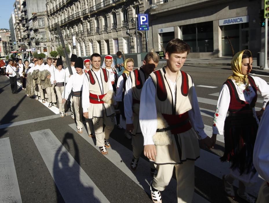 Vigo vibró con la presencia de los grupos folclóricos de Argentina, Colombia, Serbia y también españoles