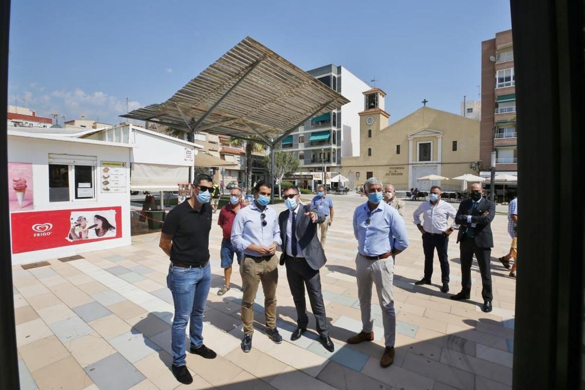 Avanza renueva el 50% de la flota del bus urbano en Torrevieja con siete nuevos vehículos