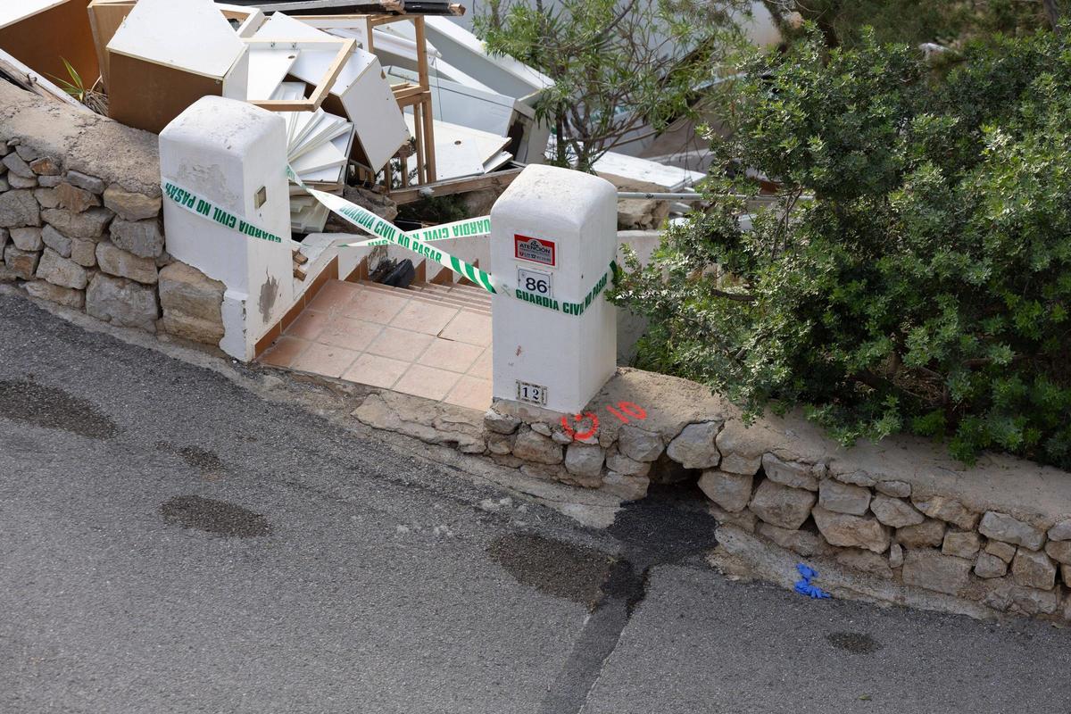 Las imágenes del derrumbe que dejó dos trabajadores heridos en Santa Eulària
