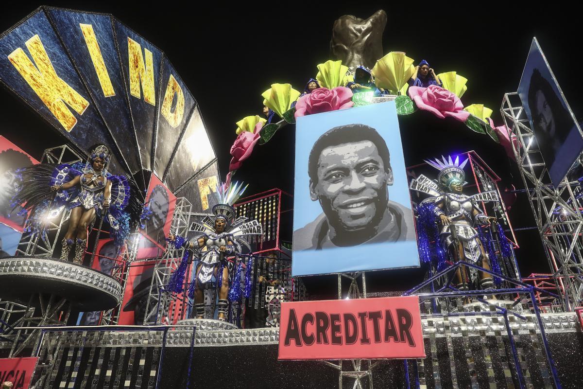 El carnaval de Sao Paulo recupera el esplendor tras la pandemia