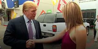 Una grabación con comentarios obscenos de Donald Trump sobre las mujeres le complica la campaña