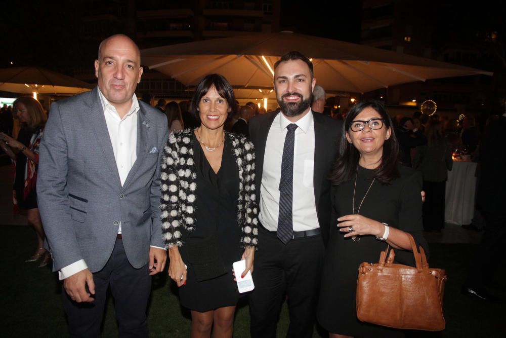 Más de 450 representantes de todos los ámbitos de la vida provincial asisten a la gala de entrega de los Premios Málaga 2017 en el Gran Hotel Miramar