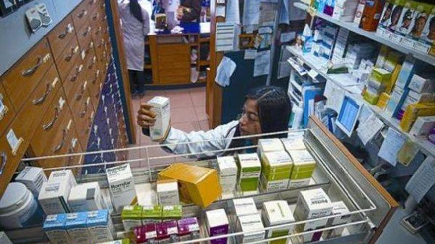 Sanidad investigó 223 webs de venta de medicamentos el pasado año