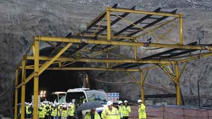 Galería de ataque del túnel de O Espiño, en Orense.