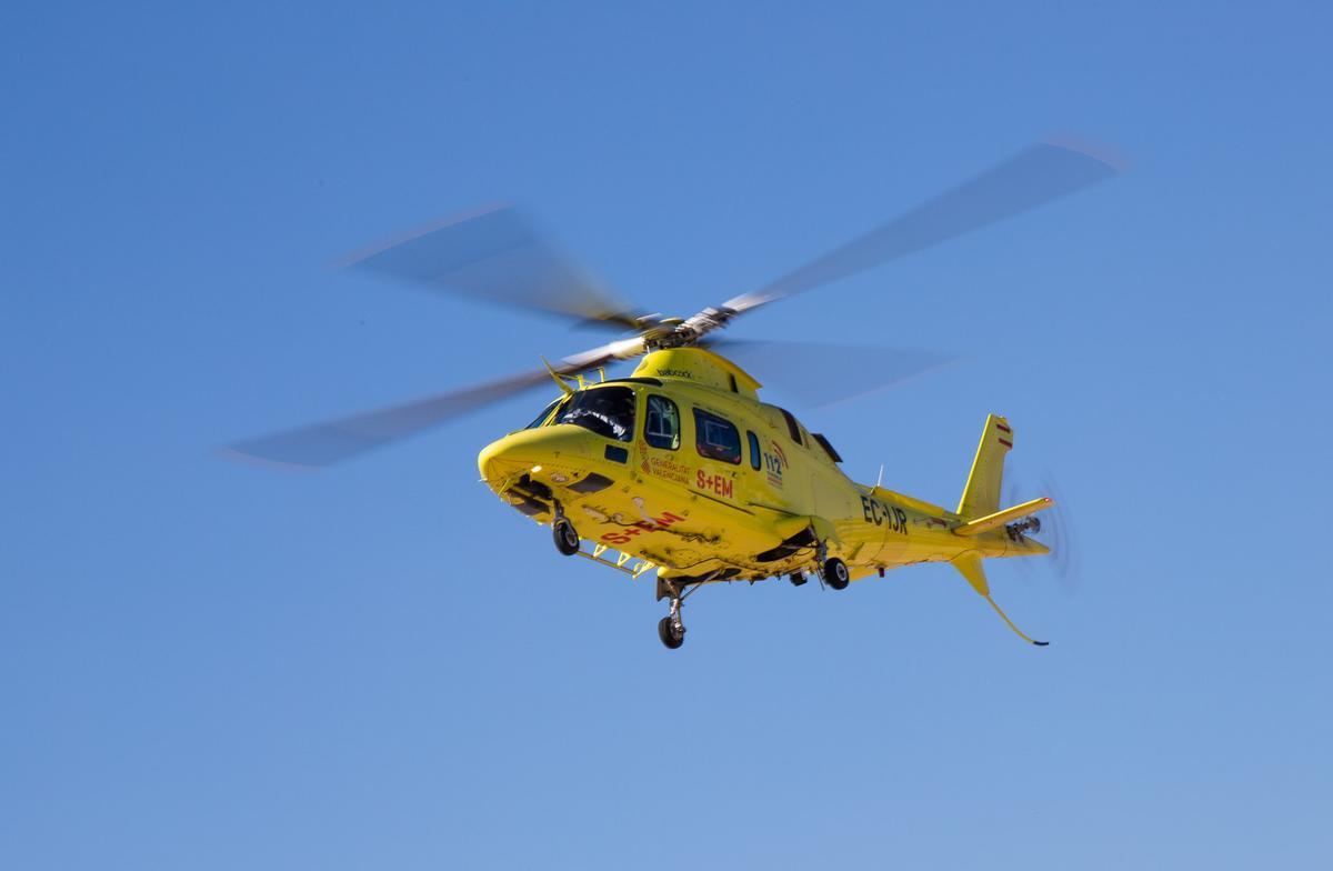 Helicóptero medicalizado.