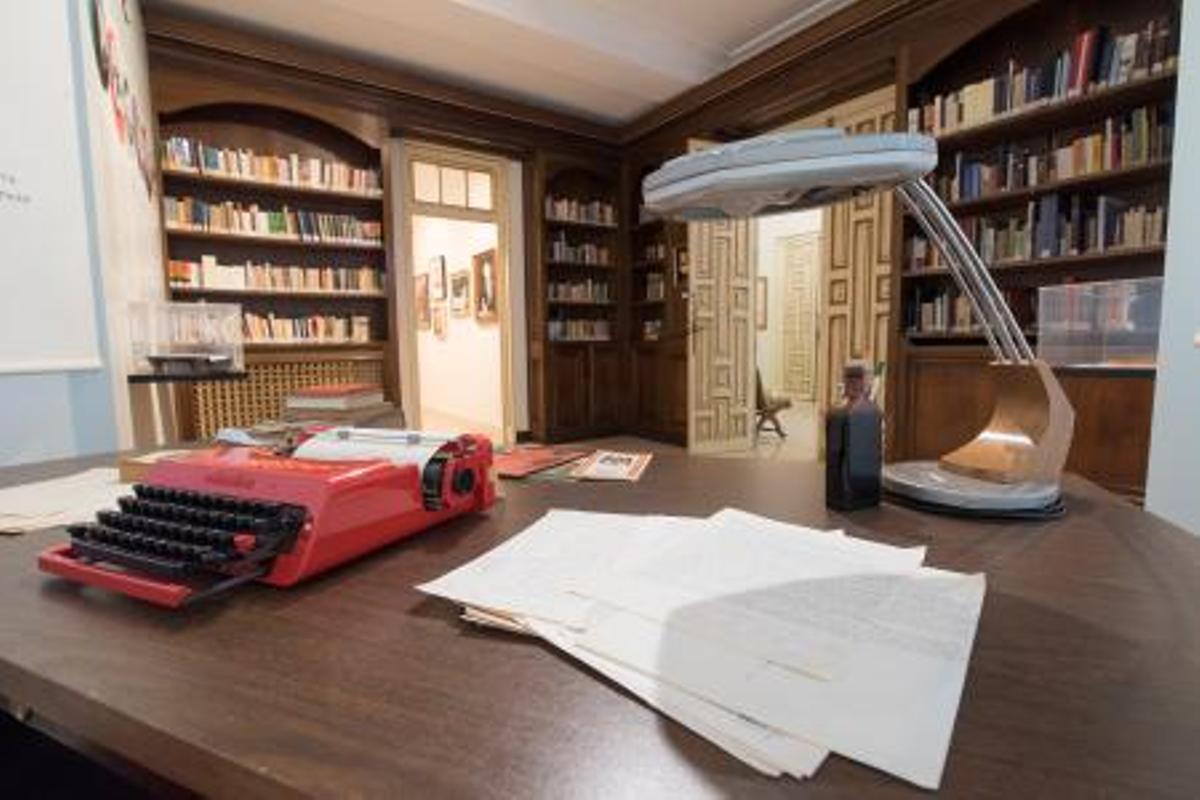 El Espacio Sender del Instituto de Estudios Altoaragoneses recreó hace unos años su mesa de trabajo de San Diego.