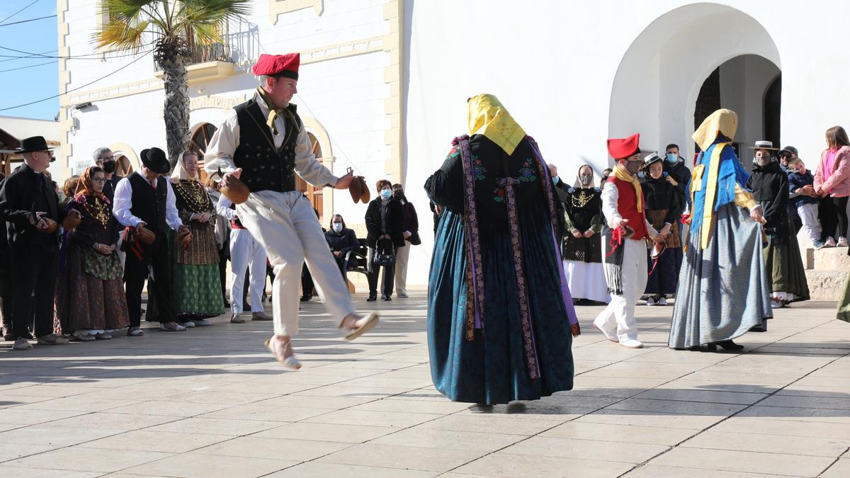 Sant Francesc Celebra Sus Fiestas Patronales